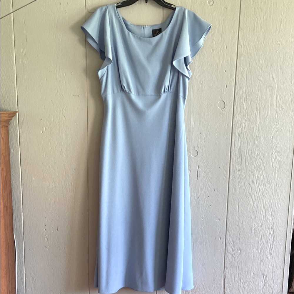 Elegant tea length midi wedding guest